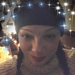 Meet your Posher, Eleni